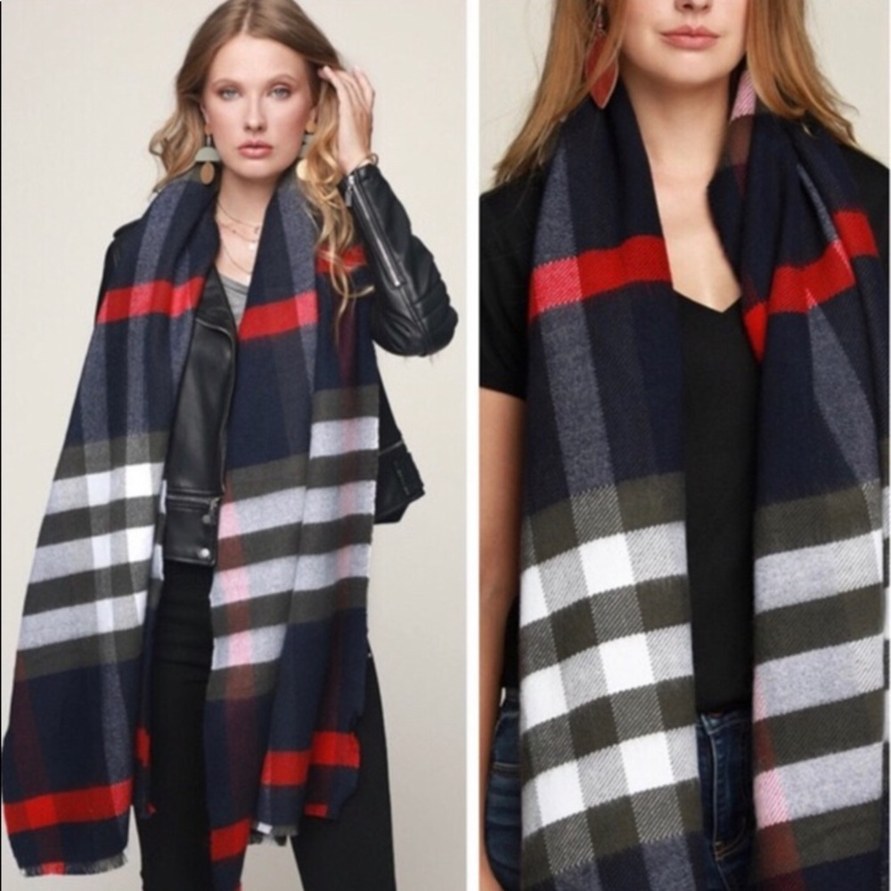 Navy Plaid Oversized Blanket Scarf 🧣